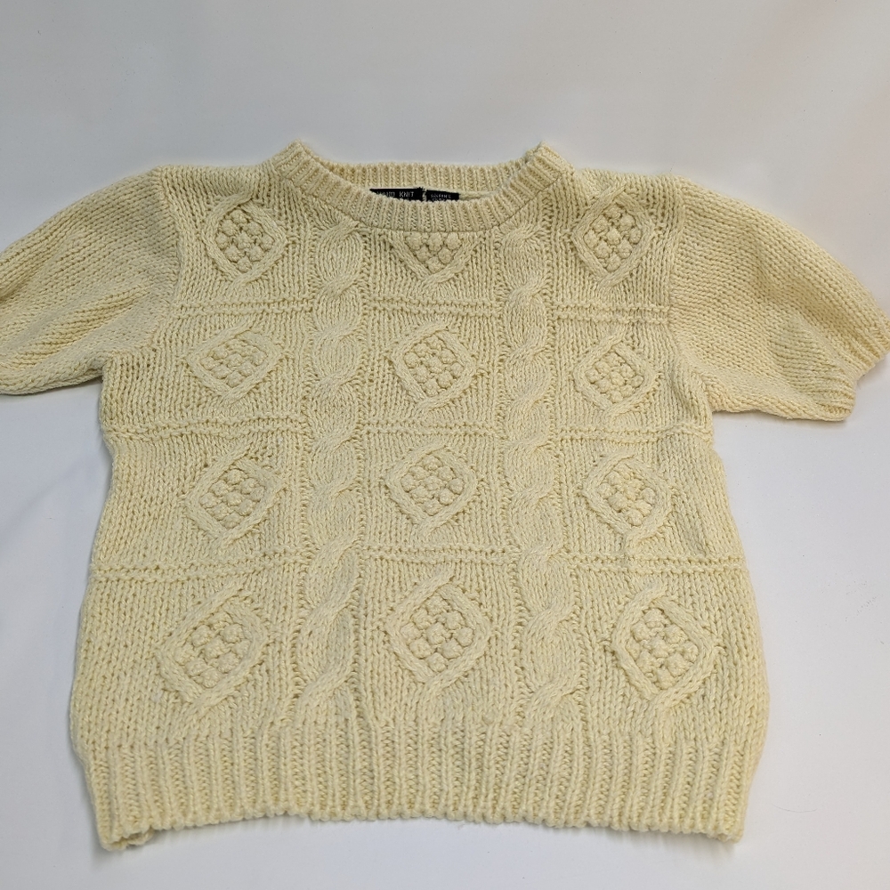 Vintage Sweater Shirt Sleeve Hand Knit Chelsea Place Size M Excellent Condition